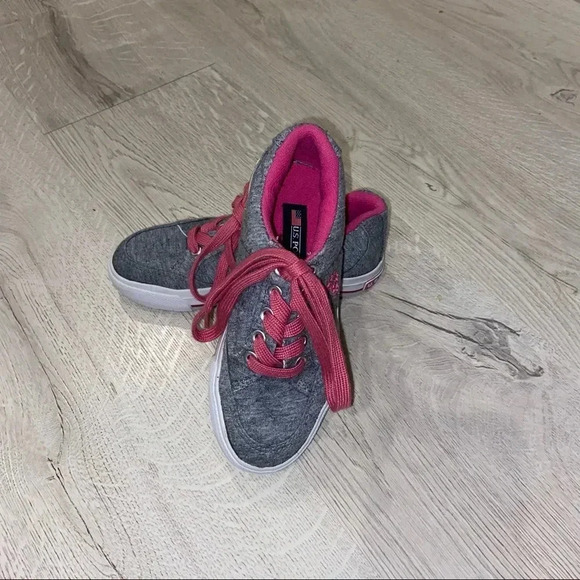 Us polol assn kids sneakers - Picture 1 of 5